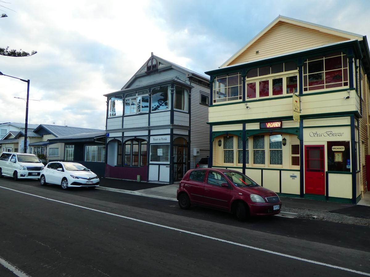 Hotel Sea Breeze à Napier Extérieur photo
